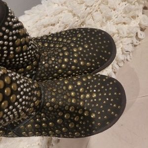 Uggs ( Jimmy Choo ) " Mandah"